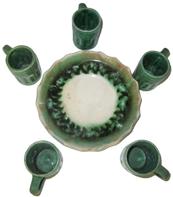 Conjunto de mini-canequinhas e Prato muito Antigas. Outros