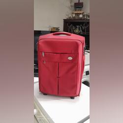 Mala de viagem pequena. Malas de viagem. Oliveira de Azeméis. American Tourister Unissexo Com rodas Em tecido Vermelho 15 kg Aceitável Com divisórias Em tecido Flexivel