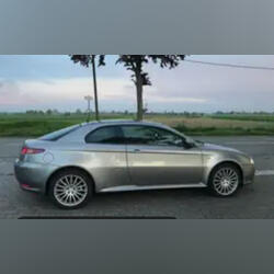 Vendo Alfa Romeo GT . Carros