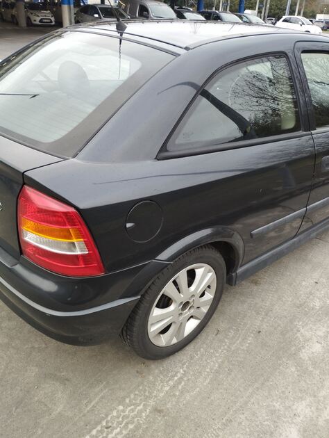 Opel Astra . Carros