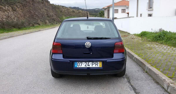 VW Golf IV 1.9 TDI. Carros