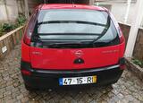 carro Opel corsa C. Carros