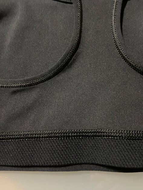 Sutiã Desportivo “Nike”. Roupa Desportiva