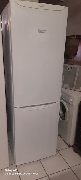 Frigorífico combinado Hotpoint Ariston. Frigoríficos