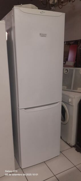 Frigorífico combinado Hotpoint Ariston. Frigoríficos
