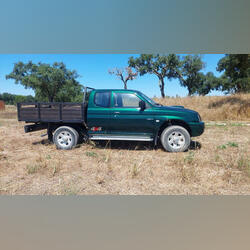 Mitsubishi L200 king cab. Carros