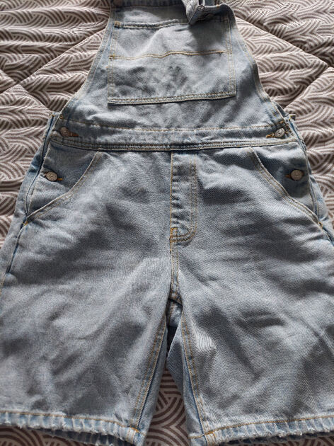 Jardineiras macacão – Bershka – tamanho M europeu . Outros Moda Homem