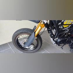 Imoto Tiger 125 super motard . Motos