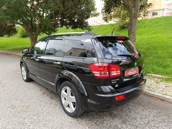 Dodge Journey 7 lugares 2010. Carros