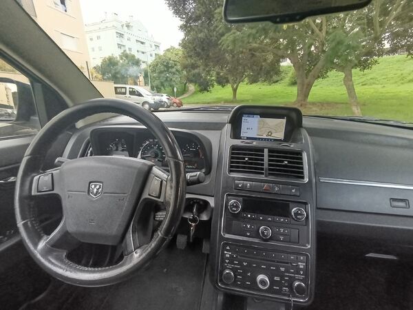 Dodge Journey 7 lugares 2010. Carros