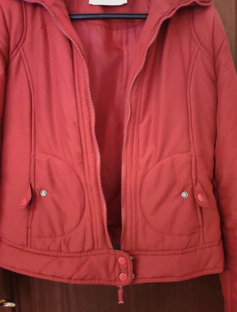 Casaco vermelho . Casacos mulher