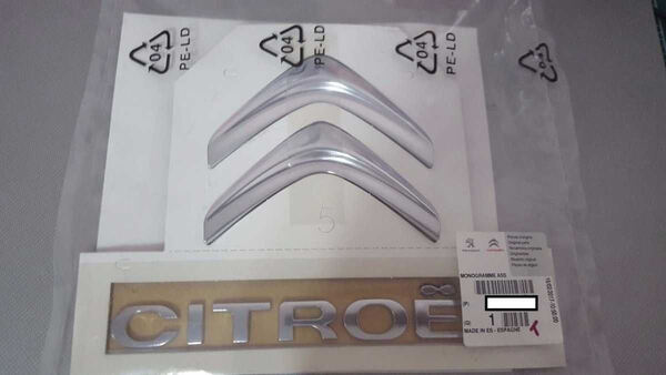 Letras Citroen. Acessórios para Carros