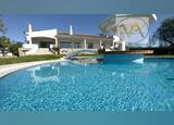 VISTA MAR - Estoi - Moradia V6 com 2 piscinas. Casa e apartamentos para vender. Faro. 851 m2 4 quartos ou mais  B  Bom estado Ar condicionado Exterior Garagem Jardim Piscina