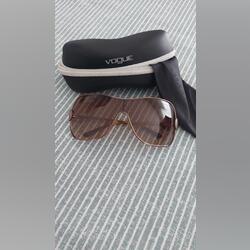 Oculos de sol Vogue . Óculos de sol