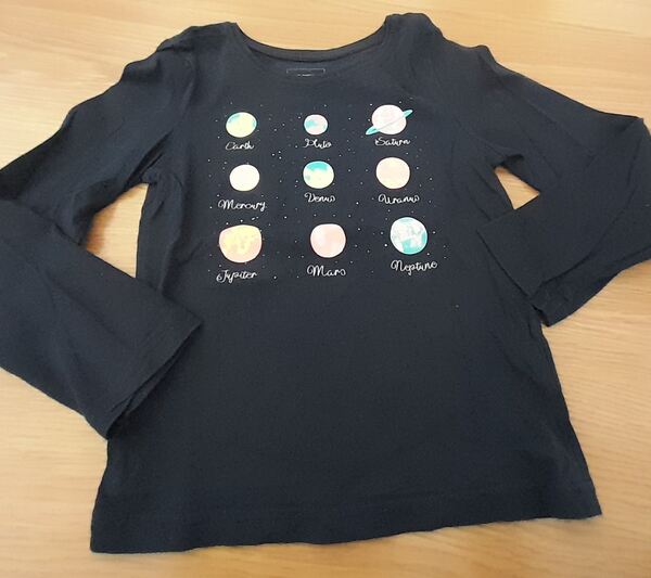 Camisola Primark: Tam 6-7 Anos . Camisolas e sweatshirt