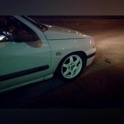 Vendo cliotem direçao assistida e f/ central