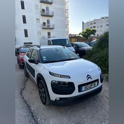 Citroen cactus c novo. Carros