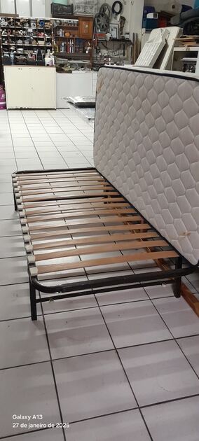 Cama de ripas. Camas