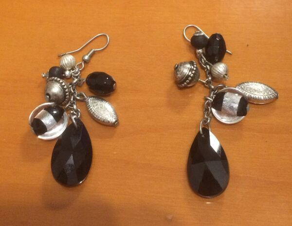 Brincos - Mulher.. Brincos