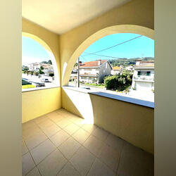 Moradia T3 gar. logradouro em Pinheiro Penafiel. Casa e apartamentos para vender