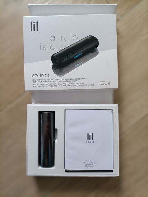 2 máquinas iqos em excelente estado . Cigarro eletrônico