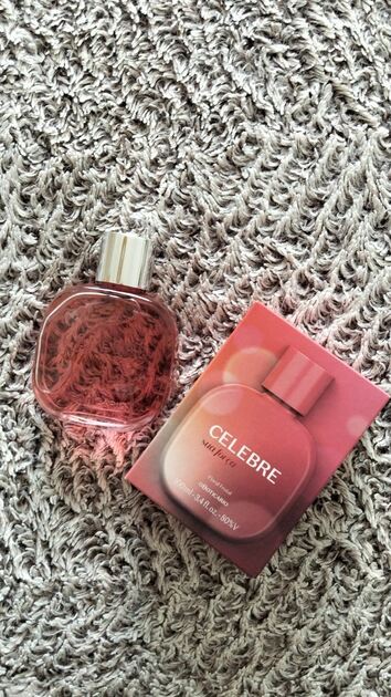 Perfume Celebre. Perfumes