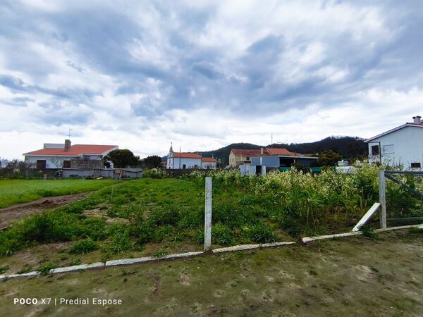 Terreno para construção em Outeiro / Marinhas (295. Lote