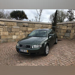 Audi A4 1.9 TDI (130cv) P.V.P: 10.900€. Carros. Cascais. 2001   98.001 km Manual Diesel 130 cv 5 portas Verde