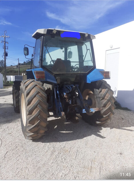 Vendo Ford 6640 . Tratores