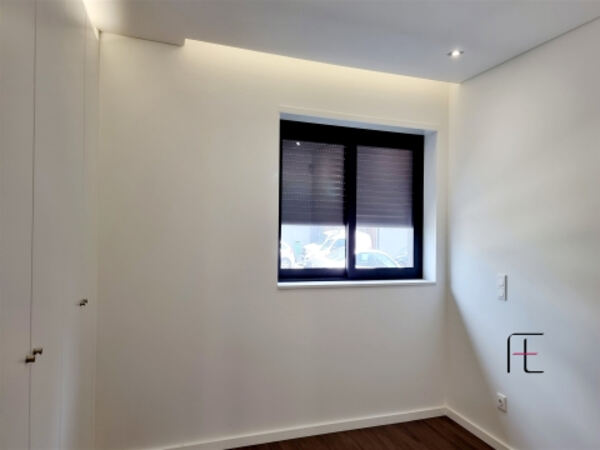 Apartamento T3, Ramalde, Porto. Casa e apartamentos para vender
