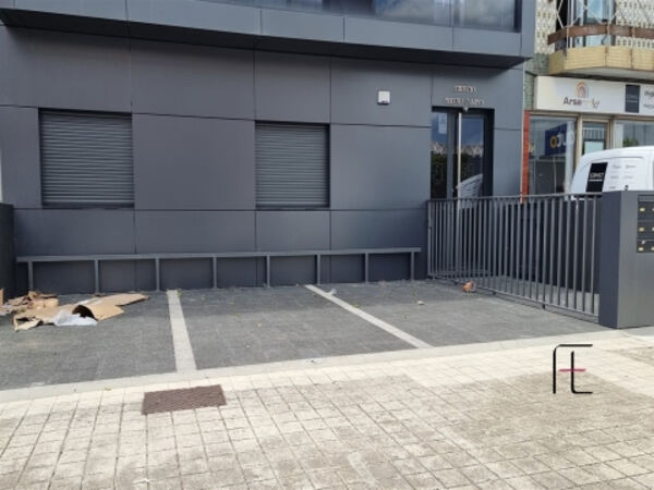 Apartamento T3, Ramalde, Porto. Casa e apartamentos para vender