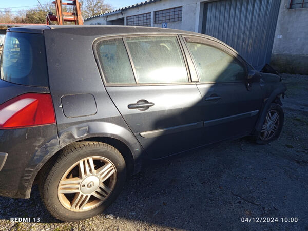 Para peças Renault Megane II 1.5DCI ano 2004. Carros para Peças