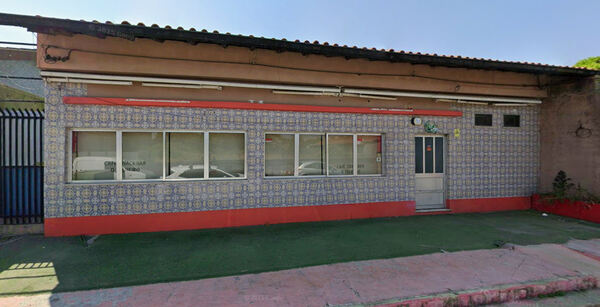 Espaço comercial em Aradas, Aveiro. Lojas e estabelecimentos comerciais para vender