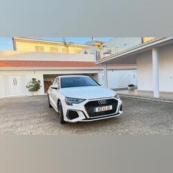 Audi A3 Sportback 40 TFSIe S line. Carros