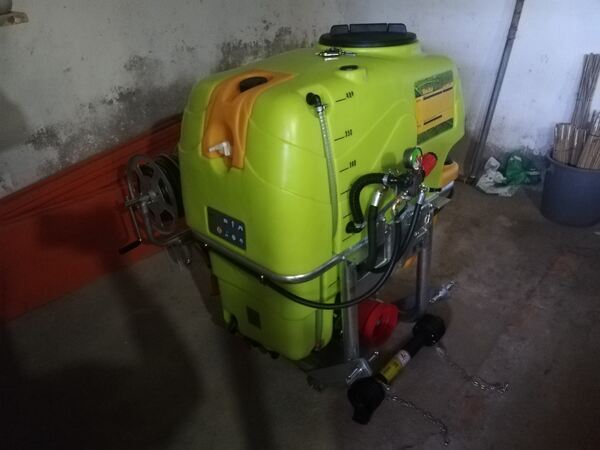 Pulverizador Rocha 400 Litros . Pulverizador