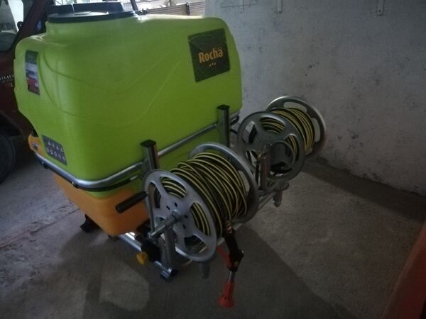 Pulverizador Rocha 400 Litros . Pulverizador