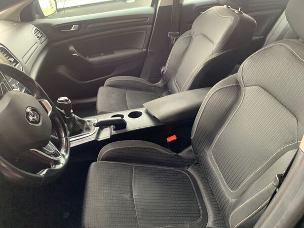 RENAULT RFB MEGANE 1.5 DCI 110CV. Carros