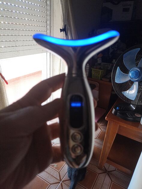 Vendo massageador . Cuidado de rosto