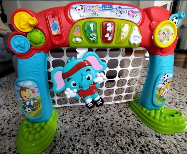 Baliza interativa CLEMENTONI. Outros Jogos