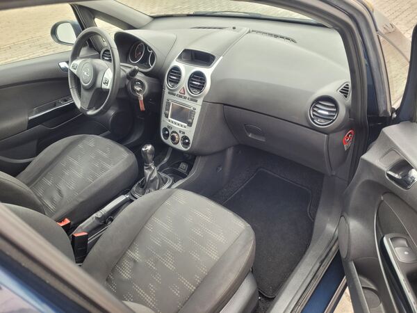 2012 Opel corsa hatchback 1.3 cdti 95 cv. Carros