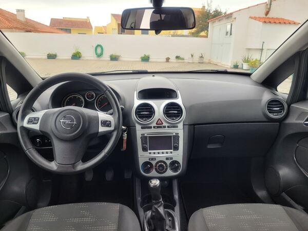 2012 Opel corsa hatchback 1.3 cdti 95 cv. Carros