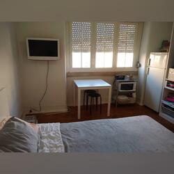 Quarto casal lisboa. Ofereço Quarto para Arrendar