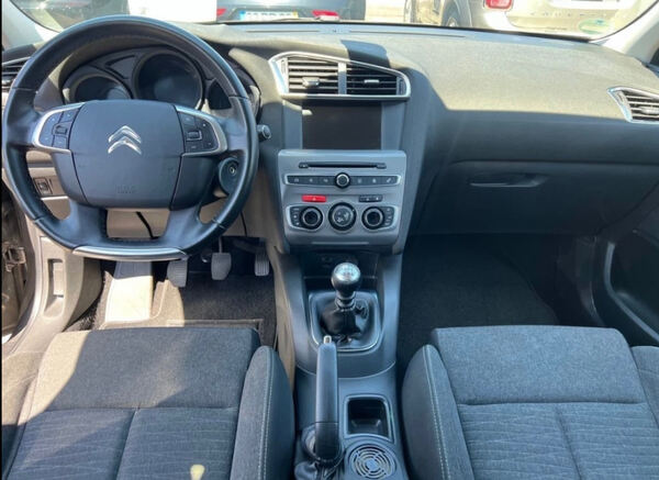 Citroen C4 PureTech 130 cv Exclusivo . Carros