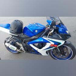Moto Gsxr 600. Motos. Trofa. 2006  Suzuki 37.000 km Moto de pista Gasolina sem chumbo Azul 600 cc Novo / Como novo