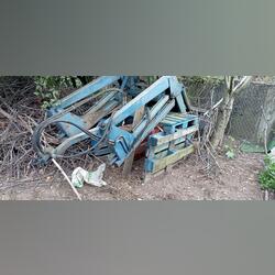 carregador frontal . Outras (Maquinaria Agrícola)