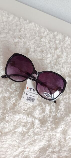 Óculos de sol mulher novos. Óculos de sol