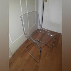 Cadeira, transparente/cromado - IKEA - Como Nova!. Mesas e Cadeiras. Valongo.  Acrílico    Muito bom
