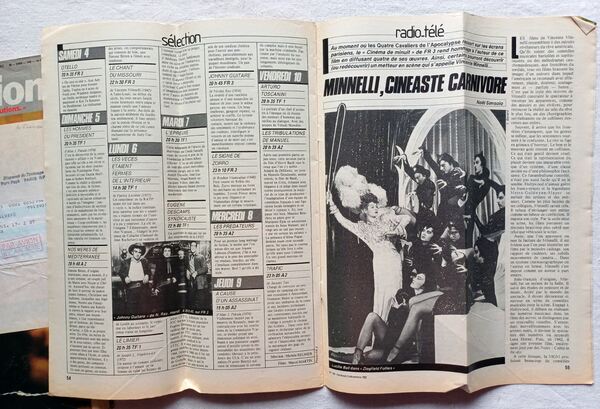 Revistas Révolution de 1982 dirigidas a Á. Cunhal. Revistas