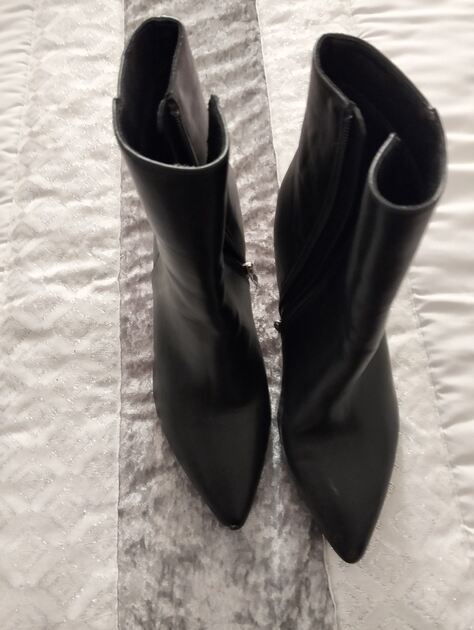 vendo botas. Botas e botins