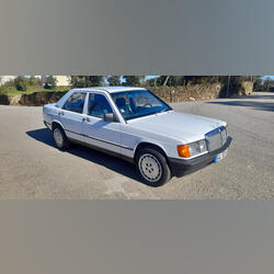 Mercedes 190 D. Carros. Póvoa de Varzim. 1988   333.000 km Manual Diesel 75 cv 4 portas Branco
